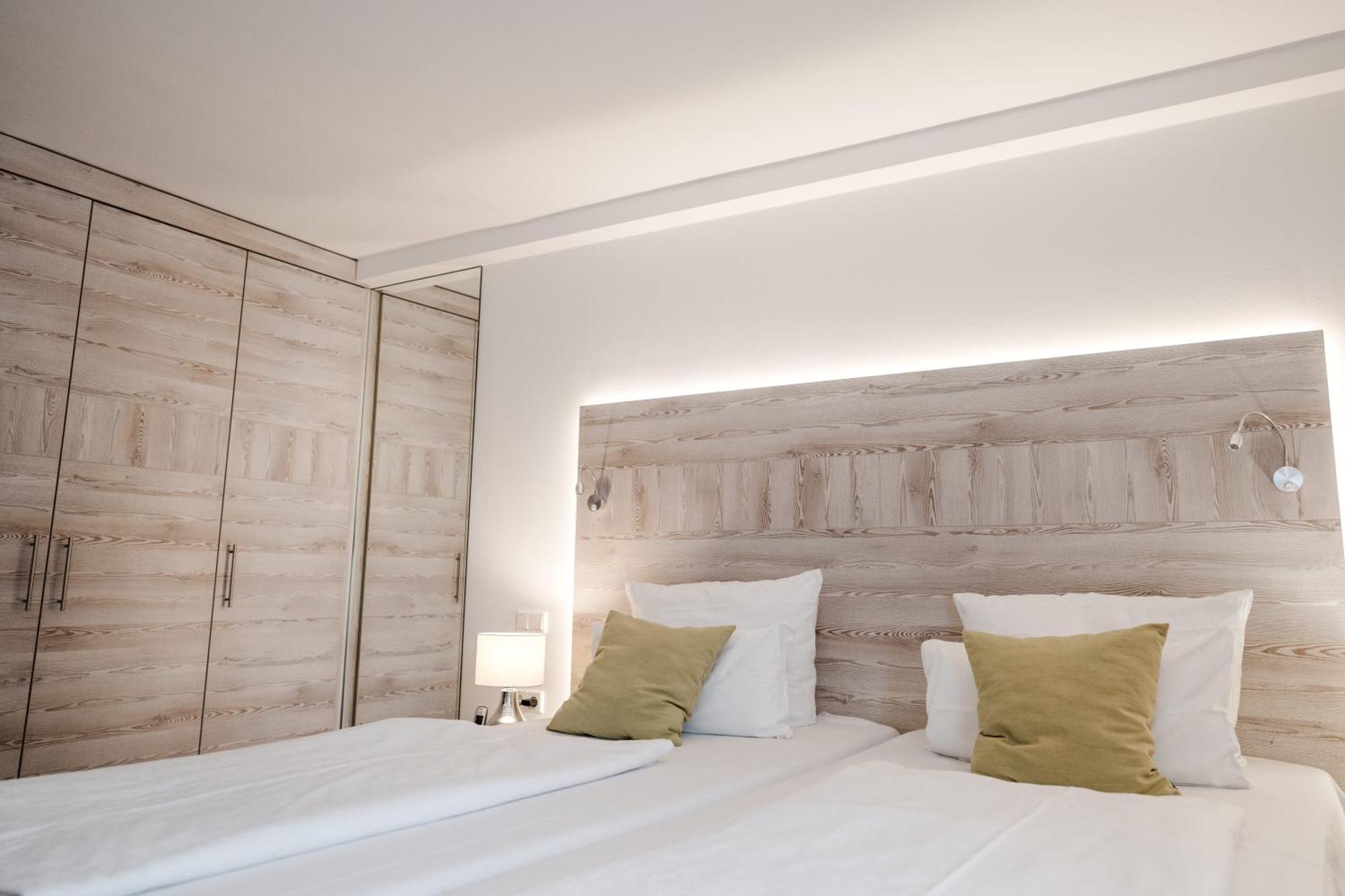 Hotel Antoniushof Ruhstorf an der Rott ภายนอก รูปภาพ