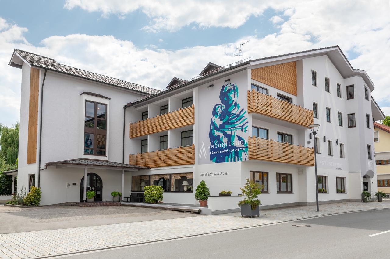 Hotel Antoniushof Ruhstorf an der Rott ภายนอก รูปภาพ